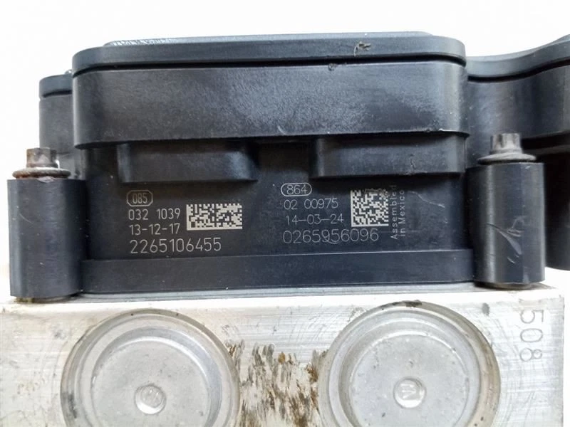 Nissan Altima 2014 módulo ABS de 2,5 L 2265106455 Foto 3 de 4