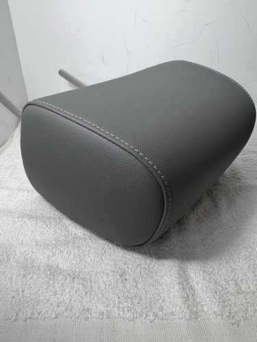 2014-2020 CHEVROLET TAHOE DRIVER /PASSENGER FRONT SEAT HEADREST OEM - Picture 5 of 5