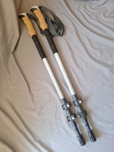 Set of Cascade Mountain Tech CMT Carbon Trekking Poles 100-135CM Gray