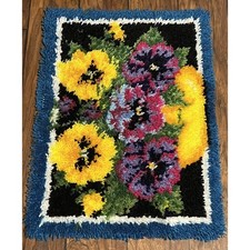 Vintage Latch Hook Completed Rug Floral Print Bright Flowers 27  X 20  
