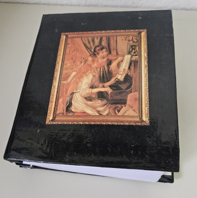 Lot of 100 Angel Themed PostCards 1990's Post Card W/ Binder Organizer