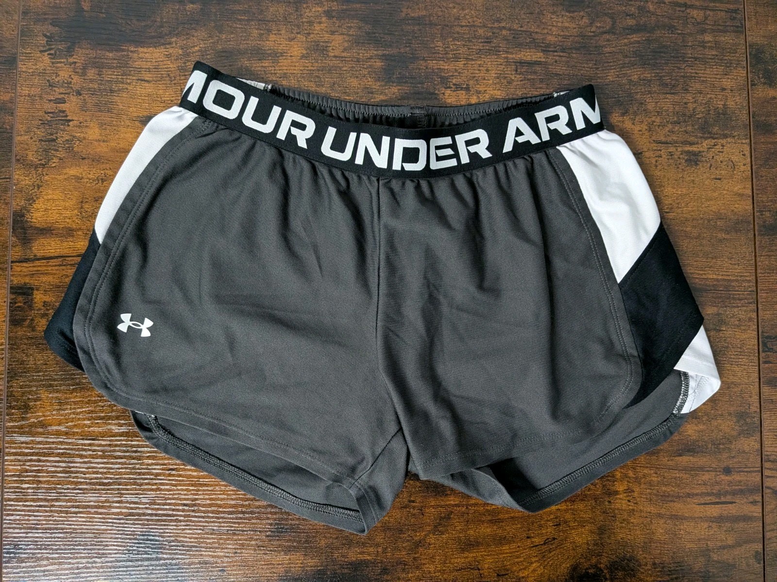 Under Armour Women's Loose Athletic Shorts, Gray, Size Small