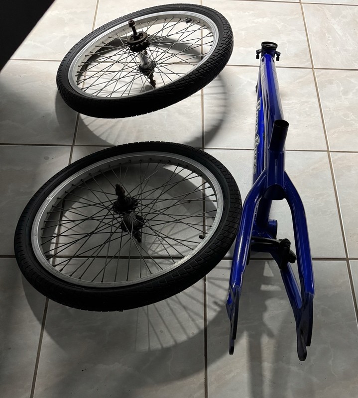 2002 Haro Vintage Backtrail X3 20 inch NYQUIST BMX Bike Frame Y2 Blue Wheels