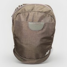 Mini zaino salvia attrezzatura via terra scomparti interni carte