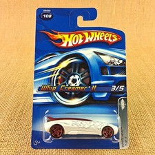 2005 Hot Wheels #108 Whip Creamer II White Heat 3/5 Red PR5