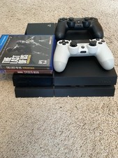 Play Station 4 Bundle CUH-1001A With 2 Controllers  2 Games LTOU and Spiderman