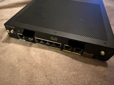 Cisco C921-4PLTEGB ISR 900 Router 4G LTE (NO USA)