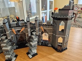 LEGO The Hobbit 79014 Dol Guldur Battle Great Condition, NO Minifigures 98% Comp