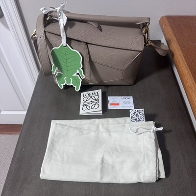 LOEWE Small Puzzle Edge Bag in Soft Grained Calfskin WITH DUSTBAG & CERTIFICATE