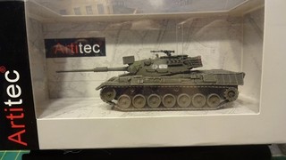 3. Artitec 6870037 Track H0 Leopard 1 of BW Epoch III IV BNIB