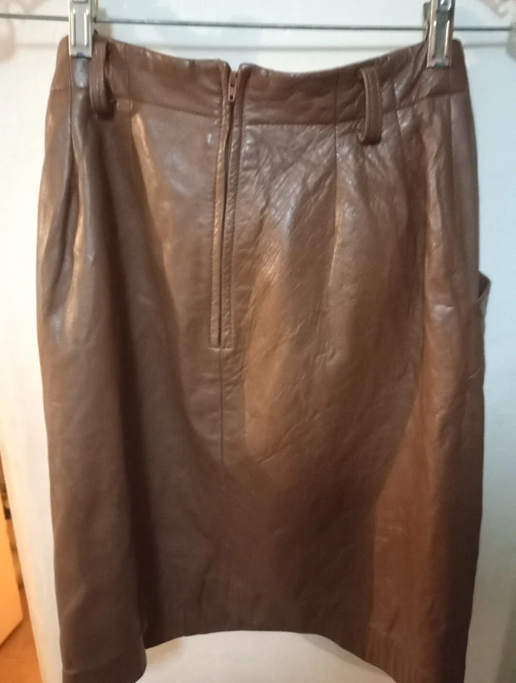 Falda Vintage Vakko Cuero Genuino Línea A TALLA 8 Cremallera Trasera, Clásica Foto 3 de 4