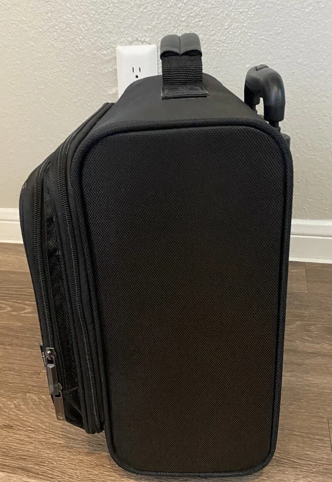 SOLO Cla901-4 Rolling Laptop Case cla9014 - Image 4 of 4