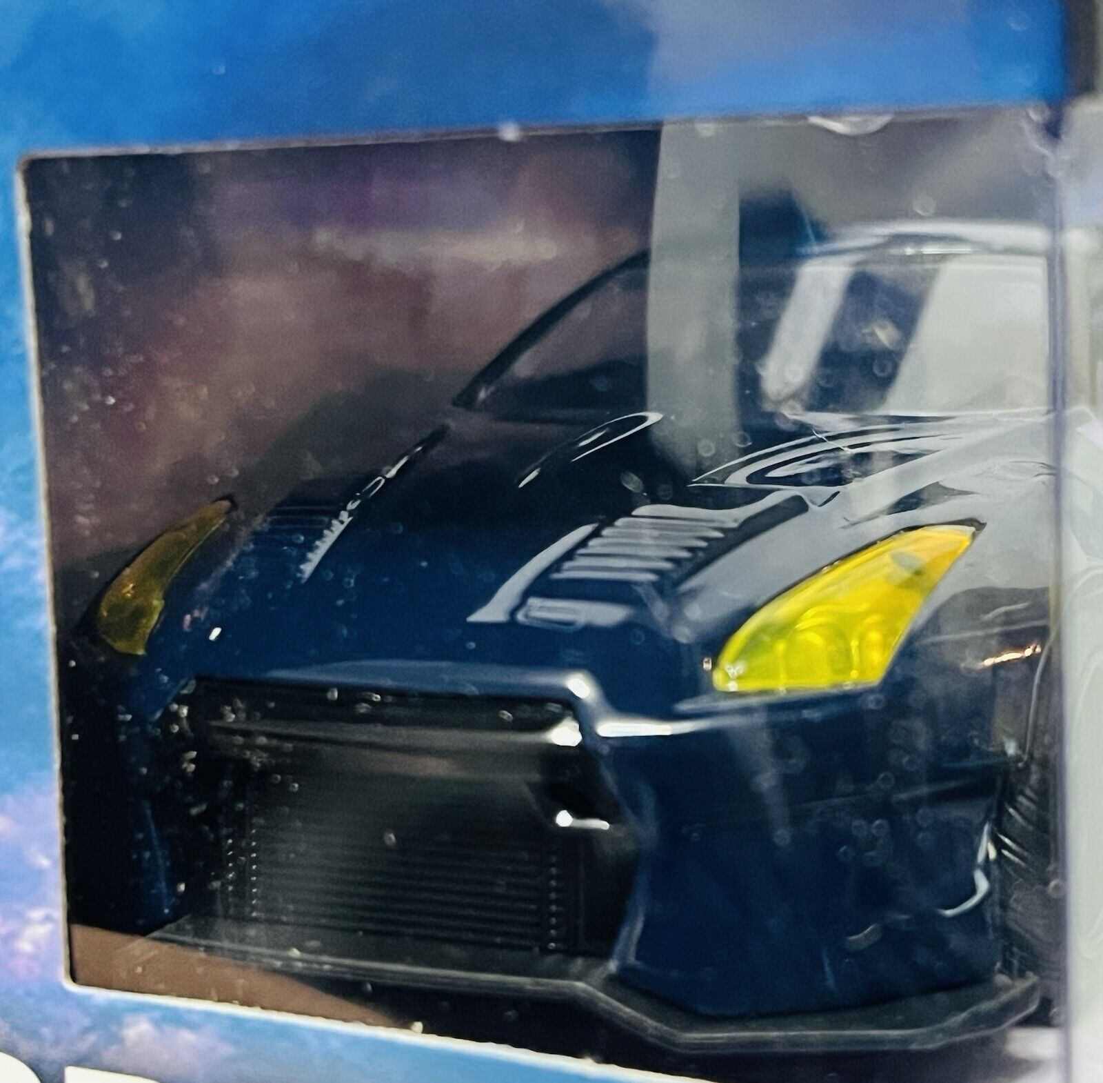 Picture 9 of 12