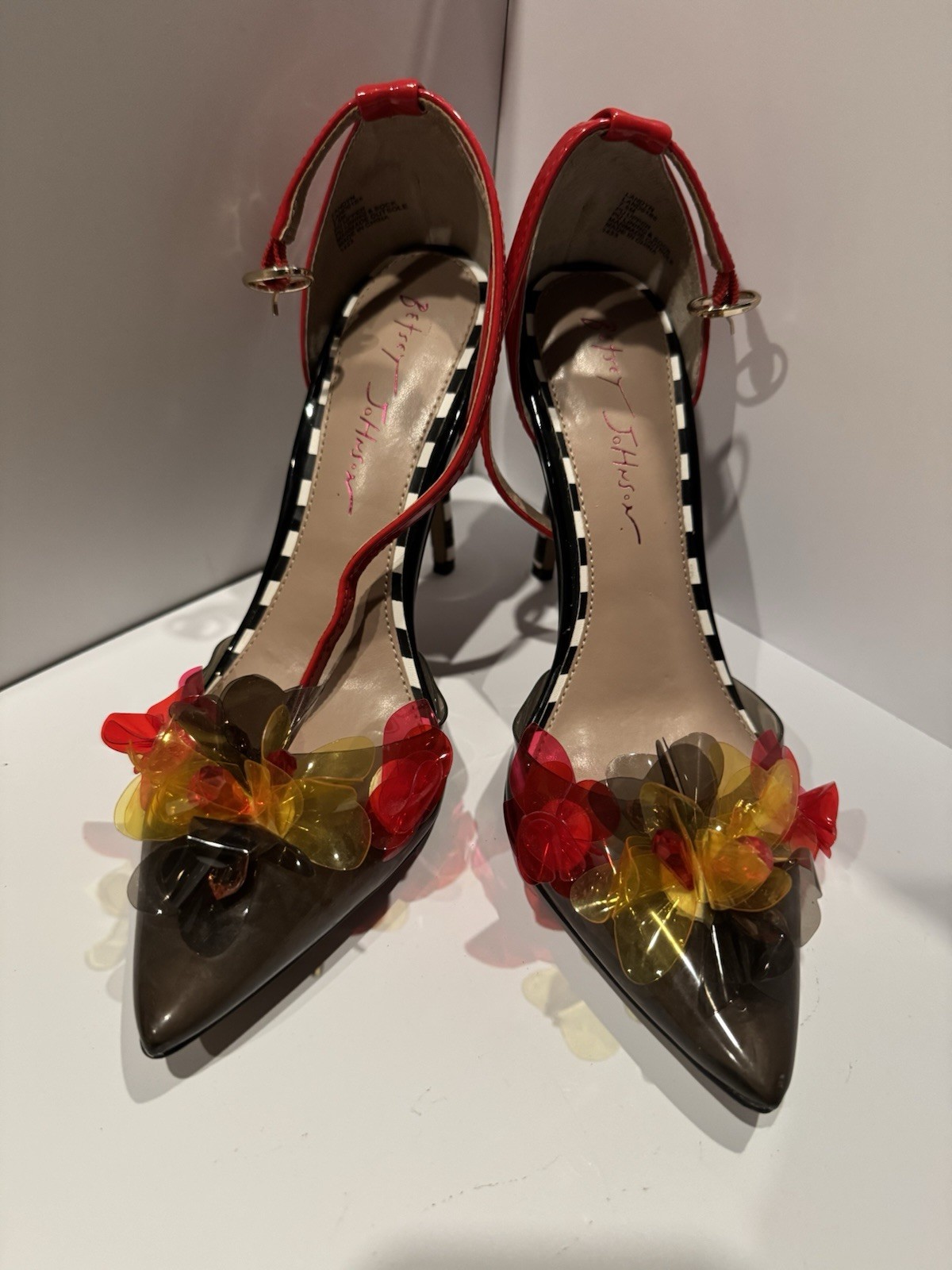 Betsey Johnson Heels Size 7.5