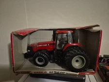 1:16 Scale Ertl CaseIH MX210 Magnum Diecast Tractor 2005 Farm Show Edition NIB
