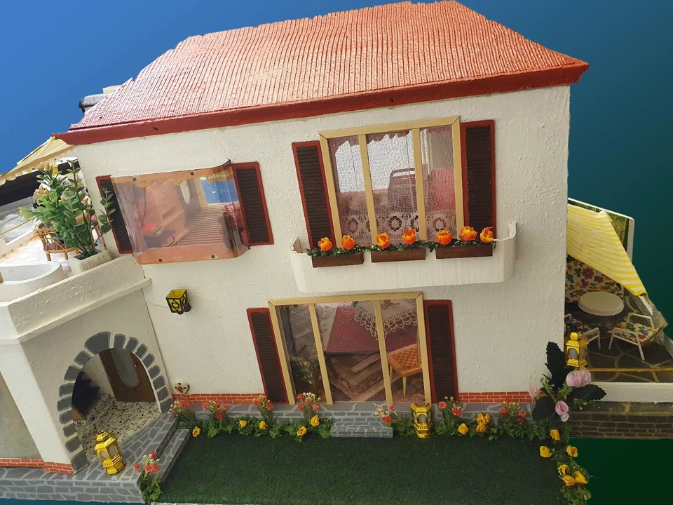 Schönherr Puppenhaus, 1930 bis 1950, Unikat  frisch renoviert - Bild 1 von 4