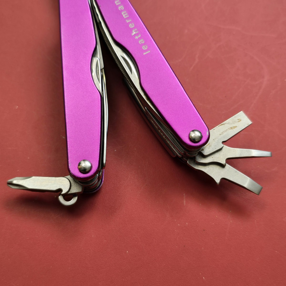 その他 LEATHERMAN - LEATHERMAN JUICE XE6 Leatherman Juice Xe6 Pocket-Size Multi-Tool, Storm Gray