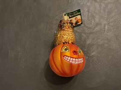 Old World Owl and Pumpkin Ornament