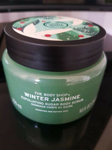 winter jasmine scrub