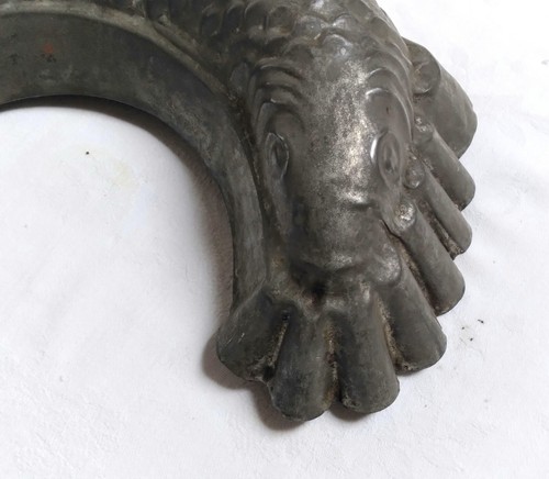Vintage Curved Metal Fish Jello Aspic Mold 12" Kitchen Wall Hanging Hook Germany - Picture 13 of 15