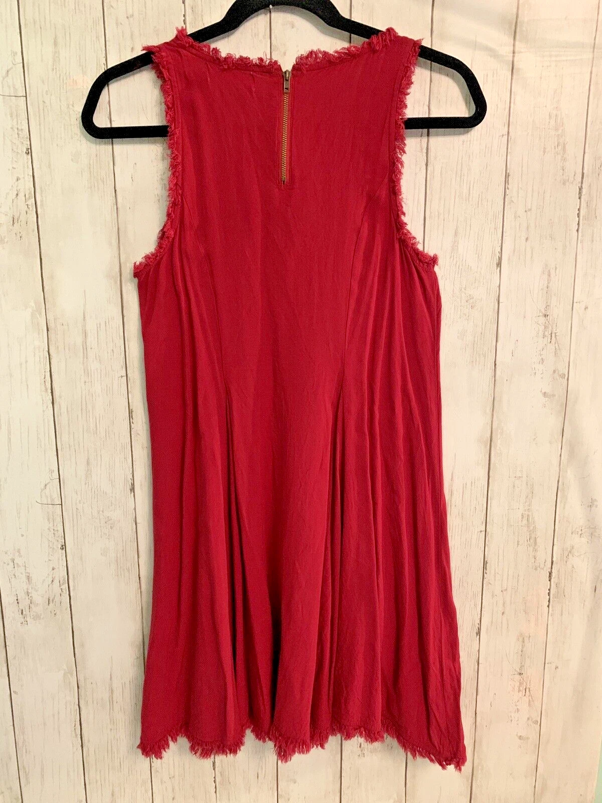 Abito Altar'd State donna XS rosso senza maniche orlo frange San Valentino cuore