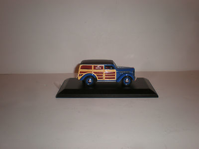 Modèle Réduit Moskvitch 401-422 URSS 1:43 DIP MODELS - édition Limitée 1/2016, Occasion