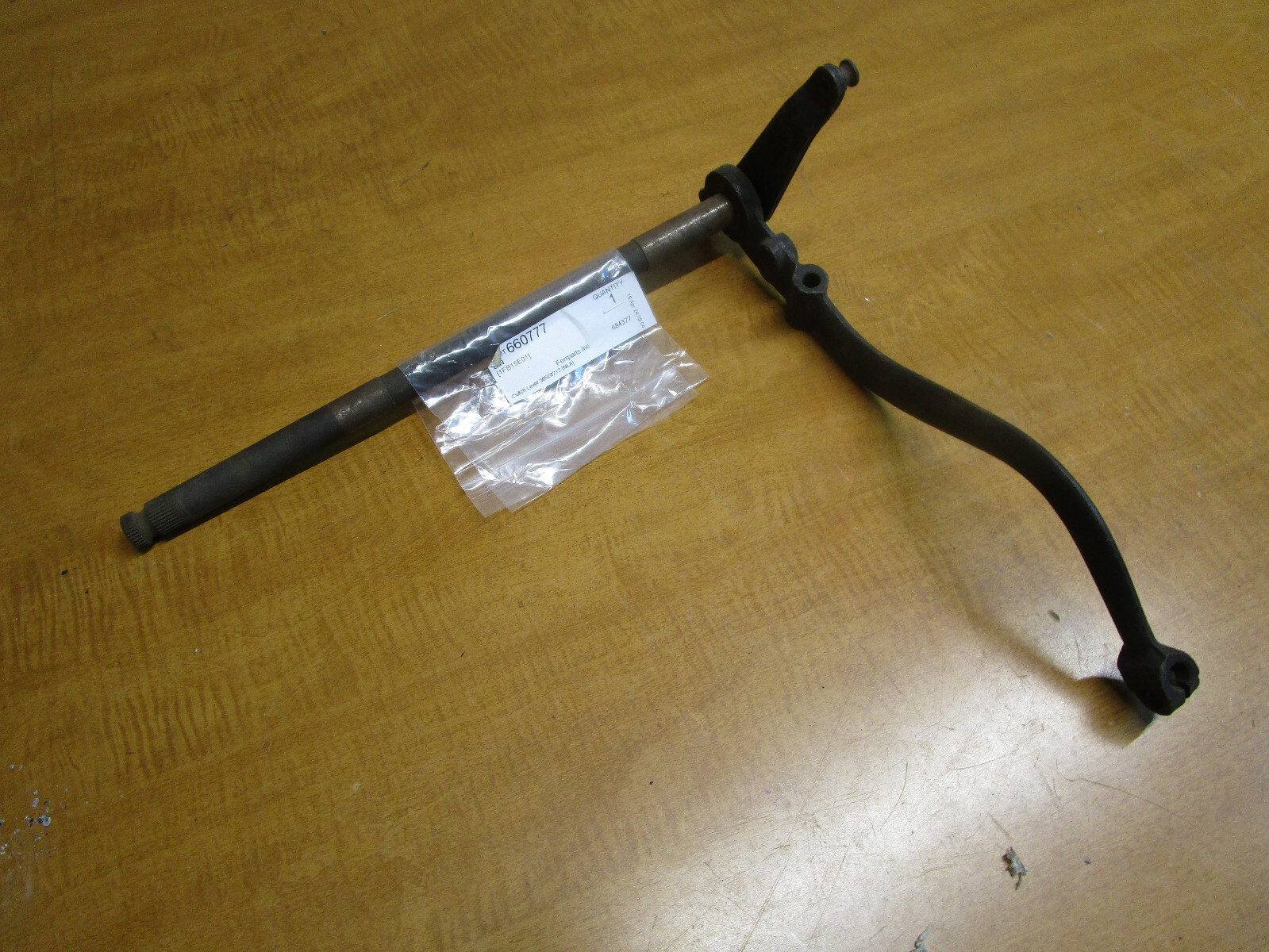 Ferrari 365 GT  2+2 Clutch Lever (NEW) P/N 660777