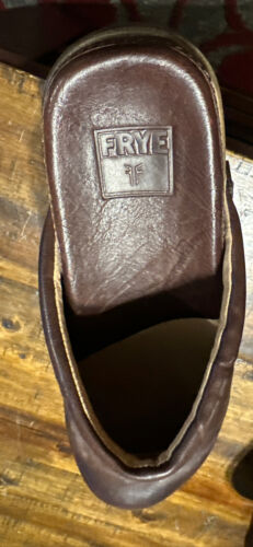 FRYE Clara Campus Clog Brown Leather Mules Studded Wooden Heel Size 6.5M - Picture 3 of 5