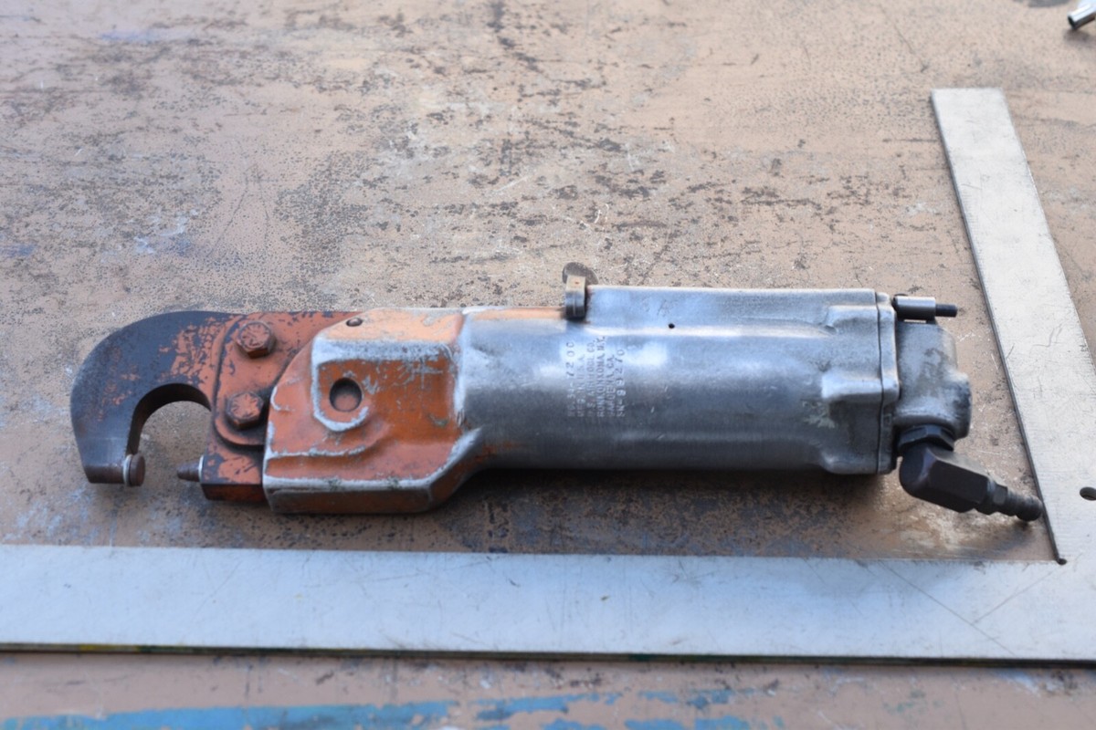 US 34-72 rivet squeezer | eBay