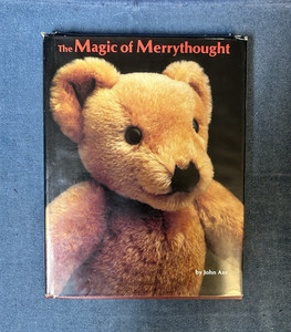 Magic of Merrythought John Axe 1986 Limited Edition #159/750 Collectors Book