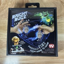 Nowstalgic Bright Bugs Light-Up Bug Toy Interactive Magic Trick, Blue