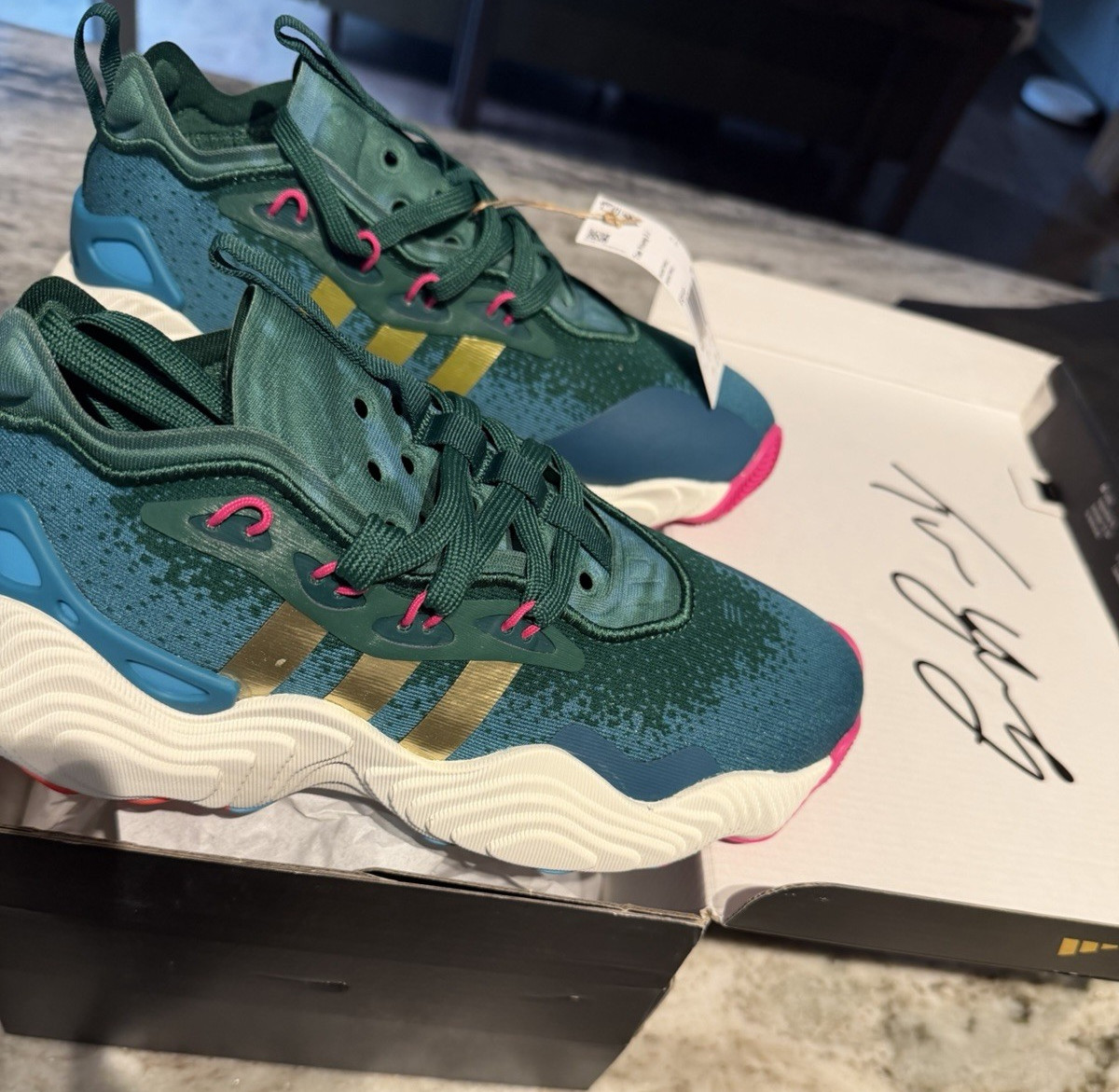 adidas Trae Young 3 J Basketball Sneakers Dark Green Gold  display picture 3