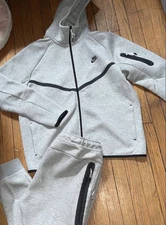 Mens Nike Tech Fleece Full-Zip Windrunner Hoodie and joggers