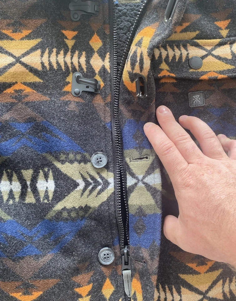 Roark x Pendleton Axeman Jacket Mens XS Southwest Aztec Wool (New!) $450 Retail! - Image 4 of 4