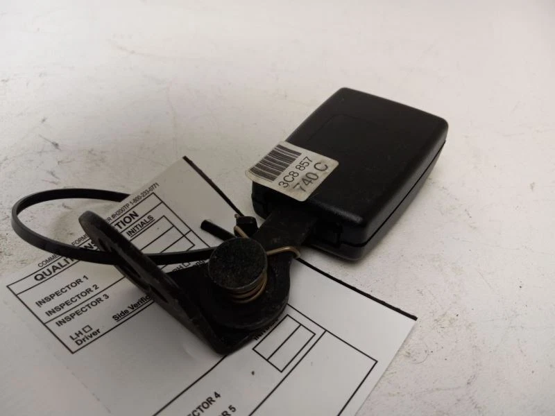 2010 VOLKSWAGEN CC REAR RIGHT SEAT BELT BUCKLE Foto 4 de 4