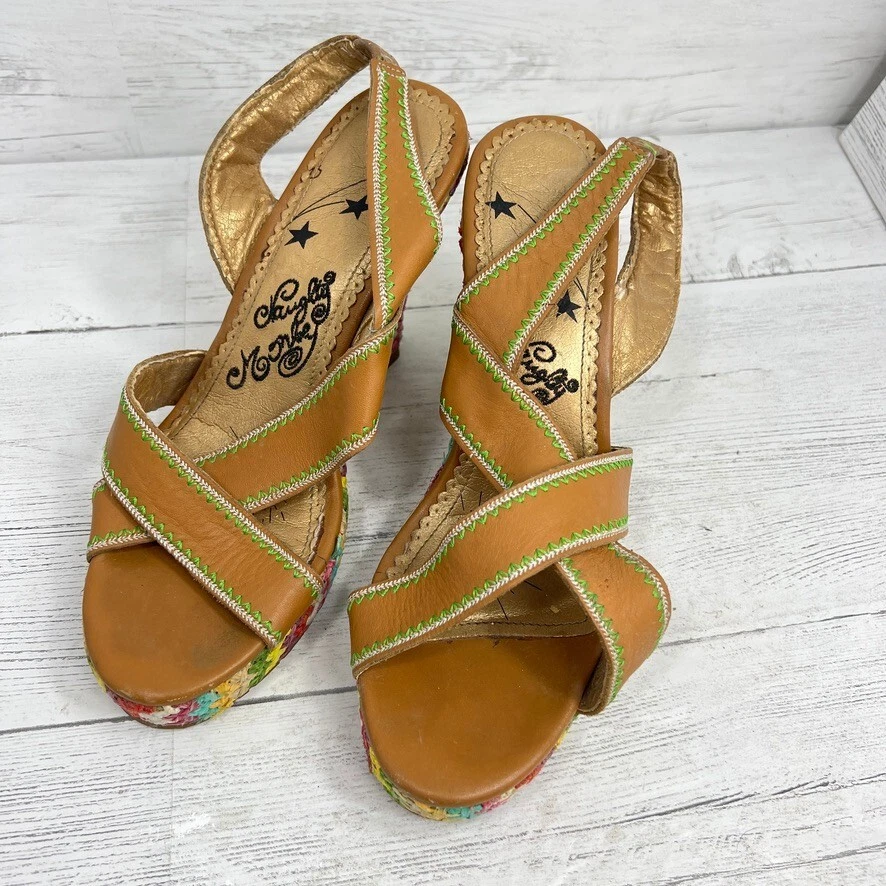 Sandalia Naughty Monkey 7.5 Cuña Cruzada Crochet Tacón Alto Sin Cordones Foto 2 de 4