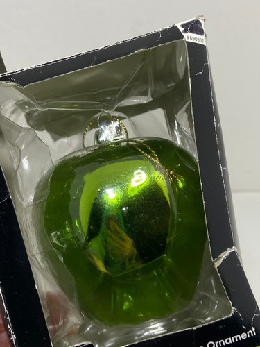 🌊 The Beatles Glass Christmas Ornament - Green Apple - Kurt S Adler - 2012 NEW - Picture 4 of 7