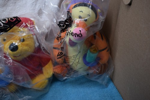 Mattel Winnie The Pooh Tigger Eeyore Night Light Friend Plush - Sealed T-15 - Picture 4 of 8
