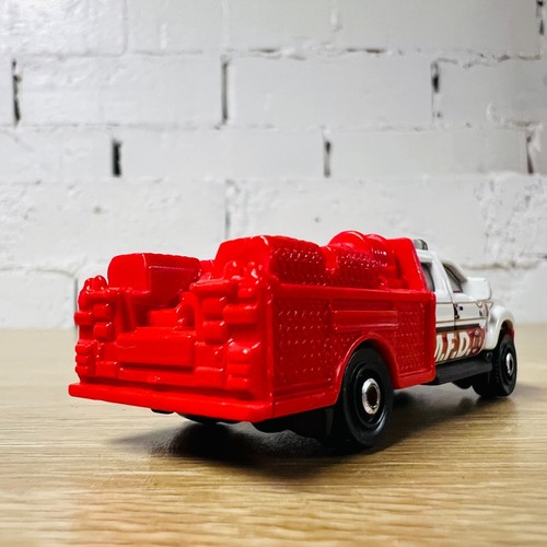 Ford F550 Super Duty Red MB817 2013 Heroic Rescue - Picture 8 of 15