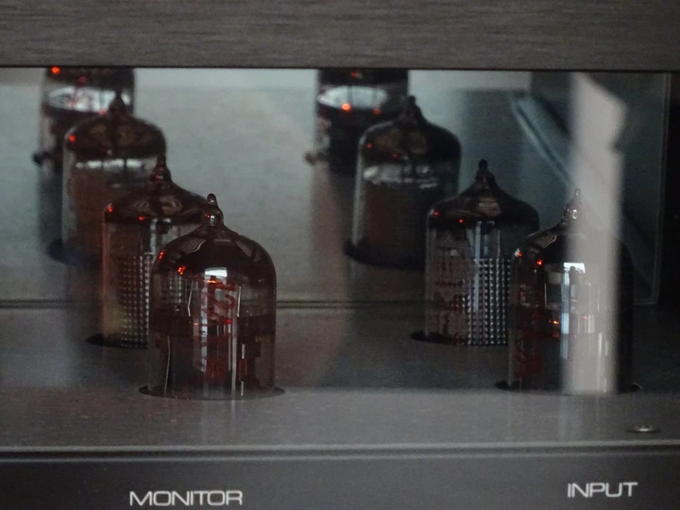 Thorens TRP-3000VT Röhren Verstärker, guter Zustand, Bastlergerät, 10464/1053 - Bild 2 von 4