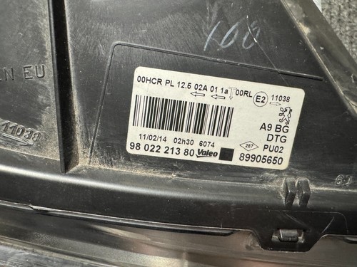 Peugeot 208 12-15 RH OS Scheinwerfer Fahrerseite 9802221380 - Bild 8 von 8