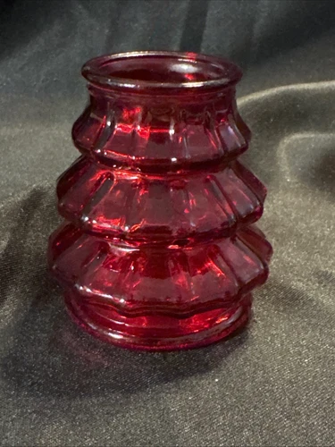Anchor Hocking Ruby Red Glass Mini Vase 2.75” Tiered Ruffle Vintage Bud Vase