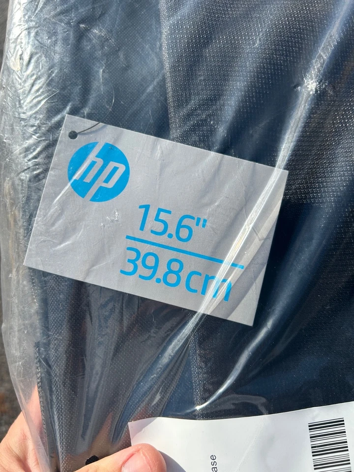 NUEVA BOLSA MENSAJERA HP ESSENTIAL H2W17AA 15.6" PORTÁTIL PORTÁTIL ESTUCHE DE TRANSPORTE CARTERA Foto 3 de 4
