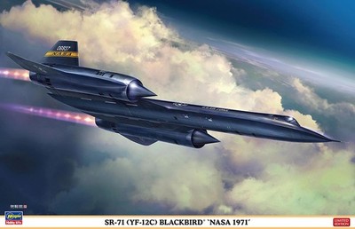 Hasegawa 02486 1/72 SR-71 (YF-12C) Blackbird NASA 1971 Model Kit