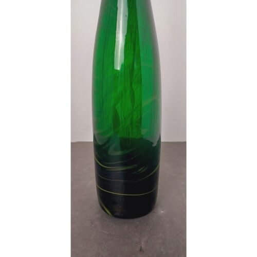 Botella torcida vintage italiana de vidrio esmeralda soplada a mano de los años 50 cuello de cisne - Imagen 13 de 15