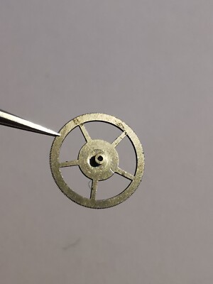 Roue Moyenne Pour Mouvement Valjoux 5-19 - Pièce Horlogerie - Occasion Proche Neuf