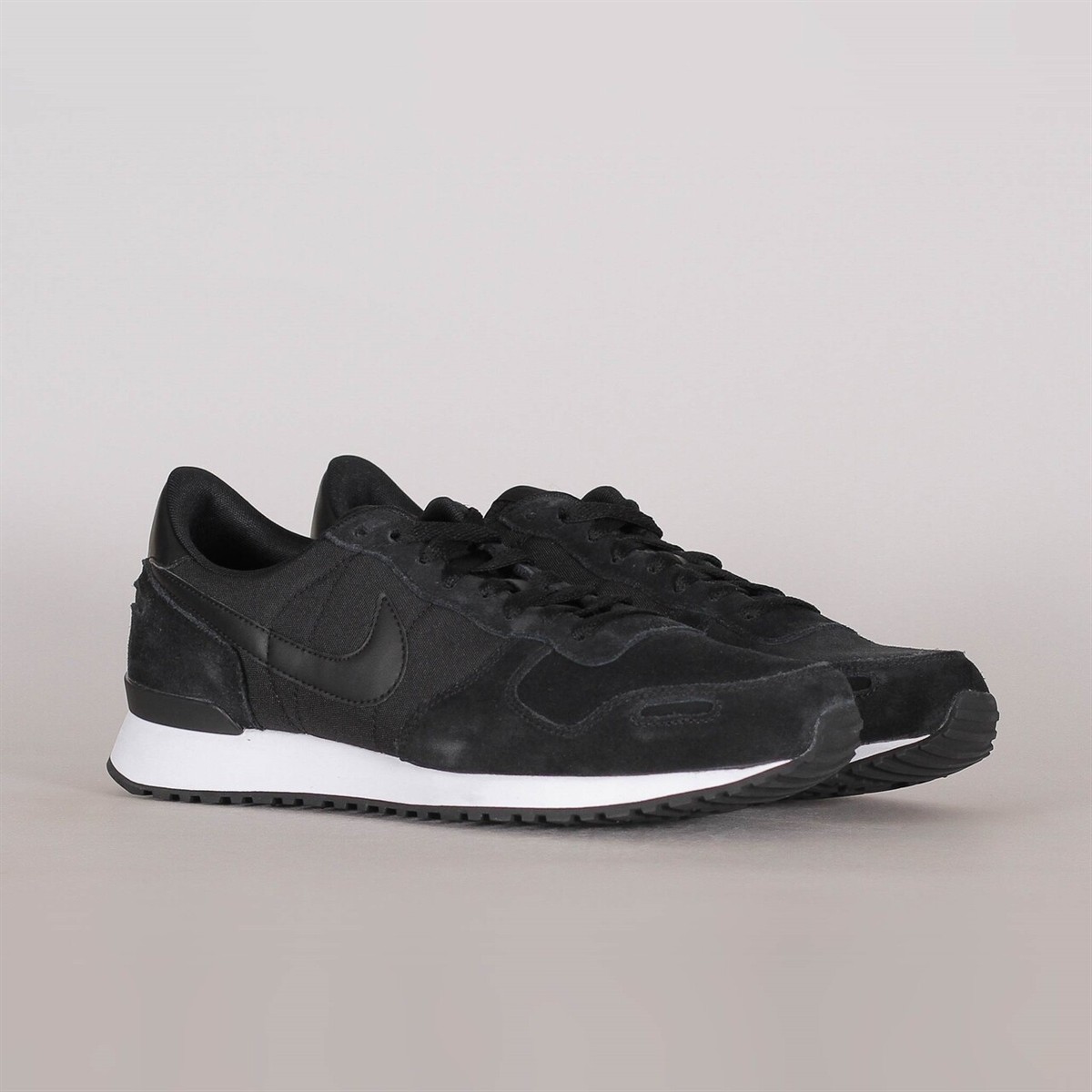 nike air vortex black leather