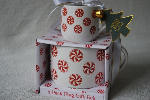 Tk Maxx Natale Set 2 x Tazzine Caffè Rosso Menta Piperita Caramelle Confezione Regalo Rosso Espresso - Foto 2 di 3