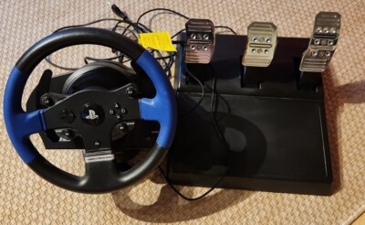 Thrustmaster T150 pro mit Thrustmaster T3PA 3-Pedalset