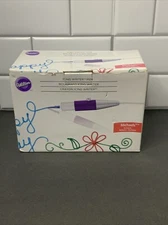 Wilton Icing Writer Pen Set 12V Air Pump with AC Adapter Air Hose & Accessories